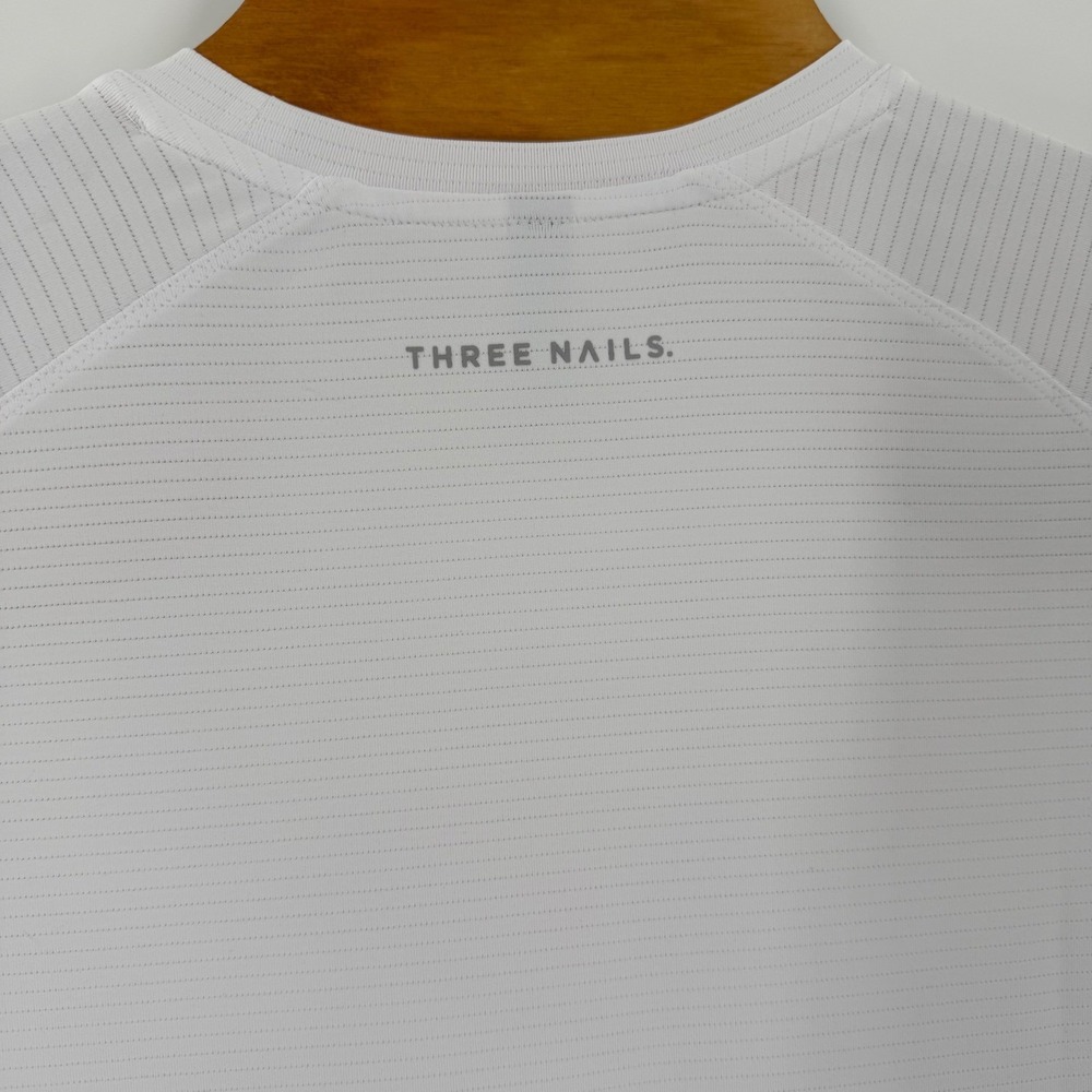 Three Nails Mens White Cross Logo Activewear Training T-Shirt XL NWT - Picture 6 of 6